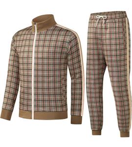 Bas taux et bon matériel Survêtements pour hommes Services OEM bonne vente et conception populaire pour les survêtements pour hommes - Product Image 1