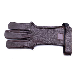 2025 derniers gants de tir à l'arc pour hommes de conception unique en cuir Browne pour les sports de plein air conçus au Pakistan - Product Image 3