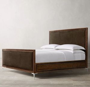 Lit en bois massif avec cadre en panneaux et pieds métalliques, taille King/Queen, avec tête de lit en cuir – Meilleures ventes - Product Image 4