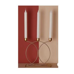 Porte-bougie décoratifs en métal pour intérieur et extérieur, idéal pour les mariages, les fêtes, les célébrations et la maison - Product Image 1