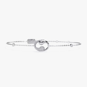 Joyería personalizada de gama alta para mujer, diseño de cadena minimalista con acentos brillantes de CZ, pulsera de diamantes de moissanita de oro blanco - Product Image 4