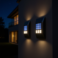 Lámpara Solar LED Cuadrada de Aluminio HYBEC para Exteriores con Acabado en Rodio para Jardín