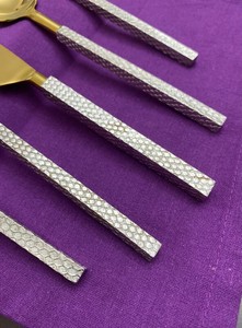 Ensemble de couverts en métal design peigne à miel de haute qualité avec manche en bois vaisselle pour mariages et thé bas prix de l'Inde - Product Image 3