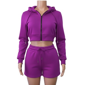 ชุดเซ็ตเสื้อครอปฮู้ดดี้ผ้าคอตตอนผสมและกางเกงขาสั้นสำหรับผู้หญิง ชุดลำลองฤดูร้อน ระบายอากาศได้ดี น้ำหนักเบา ชุดลำลองใส่สบาย - Product Image 1