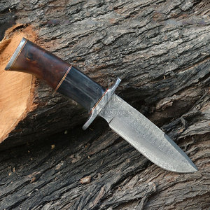Nouveaux Couteaux de Chasse en Acier Damas de Haute Qualité avec Manche en Bois, Personnalisables OEM - Product Image 2