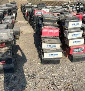 ¡Chatarra de batería de coche de plomo escurrido usada para exportar a Corea, Hong Kong, Dubái, Europa disponible! - Product Image 1