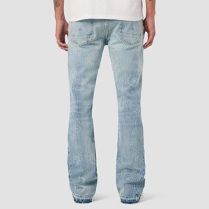 กางเกงยีนส์ขาบานขาสีฟ้าสำหรับผู้ชายกางเกงขาบานแบบคลาสสิกสำหรับลุคย้อนยุคเหมาะสำหรับสวมใส่สบายๆ - Product Image 3