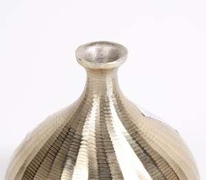 Vase en aluminium moulé à l'or fait à la main, personnalisé et à faible quantité minimum, grossiste, fournisseurs, ventes directes d'usine - Product Image 2