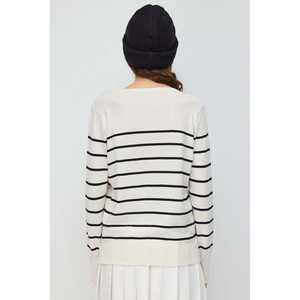 Suéter Casual con Diseño de Bicicleta y Cuello con Detalle de Broches, Estilo Tejido - Product Image 4