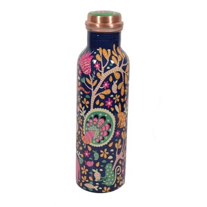 Bouteille d'eau classique en cuivre émaillé blanc avec logo personnalisé pour les bienfaits ayurvédiques, étanche, écologique et au design durable - Product Image 5
