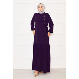 Robe Plum Front avec détails en pierres et liens, silhouette droite et taille naturelle - Product Image 1