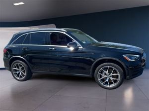UN MEJOR SUV GLC 4MATIC USADO DEL 2022, TRANSMISIÓN DE 9 VELOCIDADES, 255 HP, 2L, 14, SISTEMA DE TRANSMISIÓN - Product Image 4