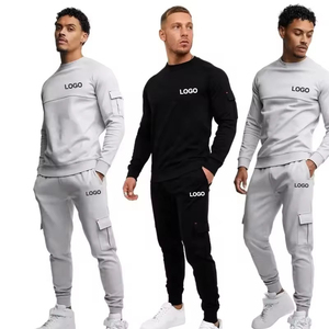 OEM Trending Fashion Factory Rate Logotipo personalizado Moda Sólido Pullover Sweatsuit Mens Training Cargo Chándal con bolsillo - Product Image 2