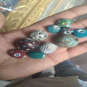 Las cuentas adornadas de laca de Cachemira hechas a medida son una hermosa opción para joyería ideal para diseñadores de joyería y tienda de cuentas - Product Image 1