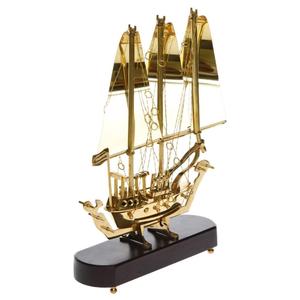 งานฝีมือเรือโลหะสีทองหรูหราพร้อมฐานไม้ ของตกแต่งบ้านสไตล์โมเดิร์นสำหรับห้องนั่งเล่น - Product Image 5
