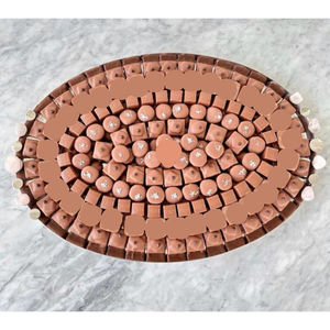 Bandeja de chocolate decorativa de mesa de diseño atractivo hecha de bandeja de metal dorado soporte para postres perfecto para regalos o eventos especiales - Product Image 6