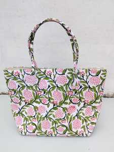 กระเป๋าผ้าแคนวาสพิมพ์ลายทำมือ ขนาด 12x17 นิ้ว งานฝีมือจากเมืองพิงค์ซิตี้ - Product Image 2