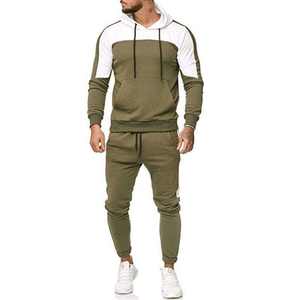 Vente en gros de vêtements de sport tech de haute qualité personnalisés de grande taille pour hommes ensemble de jogging survêtement pour hommes - Product Image 5