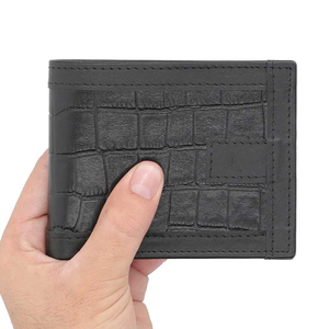 Cartera de cuero de material premium diseñada para uso personal diario, cartera de cuero delgada y compacta adecuada para llevar en el bolsillo a diario. - Product Image 4