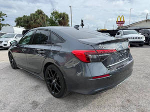 Usado 2022 Ho-nd-a Ci-vic Sp-ort - Product Image 6