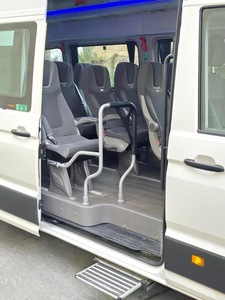 Volkswagen Crafter 103 Van 2021 Usada, 21 Asientos, Faros LED, Aire Acondicionado Automático, Neumáticos R16, Volante a la Izquierda, Gasolina - Product Image 2