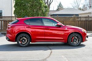 STELVIO QUADRIFOGLIO 2018 USADO EN EXCELENTES CONDICIONES - Product Image 4