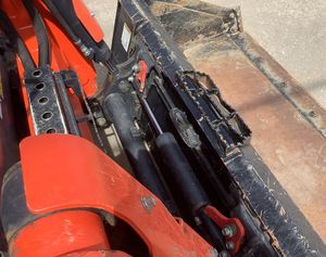 Chargeuse compacte sur chenilles Kubota SVL75-3 d'occasion, proposée à la vente par son propriétaire. - Product Image 4