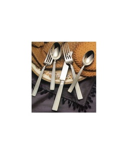 Juego de cubiertos de metal de diseñador artístico moderno hecho a mano con acabados únicos adecuados para exhibiciones y decoración del hogar - Product Image 3