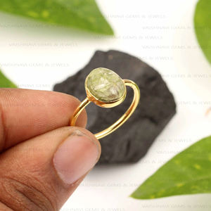 Proveedor Confiable de Peridoto Natural de Mohave, Corte Ovalado de 8x10 mm, Engaste en Bisel, Plata de Ley 925, Chapado en Oro de 18K, Joyería Fina Personalizada - Product Image 6