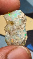 Opale éthiopienne de qualité supérieure, polie, brute, naturelle, opale éthiopienne brute, pierre précieuse brute de haute qualité pour la fabrication de bijoux.