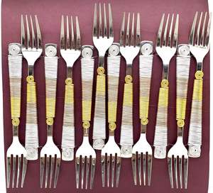 Juego de cubiertos de cabeza redonda dorada con mango de resina blanca, cubiertos elegantes para fiesta de boda, mesa de comedor, cocina, elementos esenciales para el hogar - Product Image 5