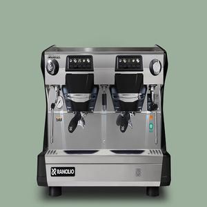 Livraison rapide, machine à expresso Rancilio Classe 5 ECO USB 2 groupes, parfaite pour un service de café à fort volume avec des commandes avancées - Product Image 2