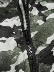 Chaqueta acolchada de algodón acolchada para hombre precio al por mayor nueva chaqueta de lona cálida de invierno con diseño impreso - Product Image 3