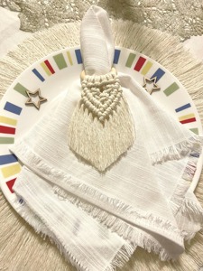 Anneau de serviette tissé au style charmant pour une décoration élégante de table à manger à domicile, utilisation quotidienne et réception d'invités avec une finition texturée naturelle - Product Image 4