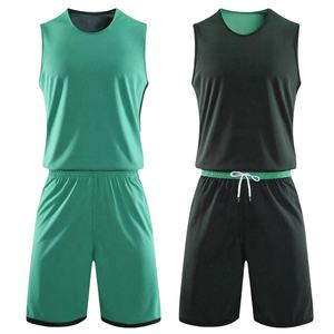 Uniforme de basket-ball Chemise et ensembles courts Fabriqué en usine Nouveau design Uniforme de basket-ball Sportswear Uniforme d'équipe avec des couleurs de logo personnalisées - Product Image 1