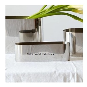 Vases à fleurs en métal en forme de bateau argenté les plus vendus pour la décoration de table de la maison et de l'hôtel Floral Obsession - Product Image 1