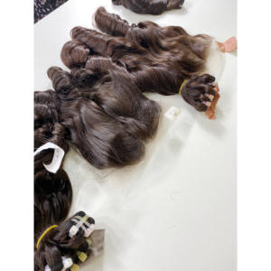 Extensiones de cabello humano natural 100% con gran descuento ondulado, gran stock, paquetes de cabello vietnamita marrón de gran calidad - Product Image 6