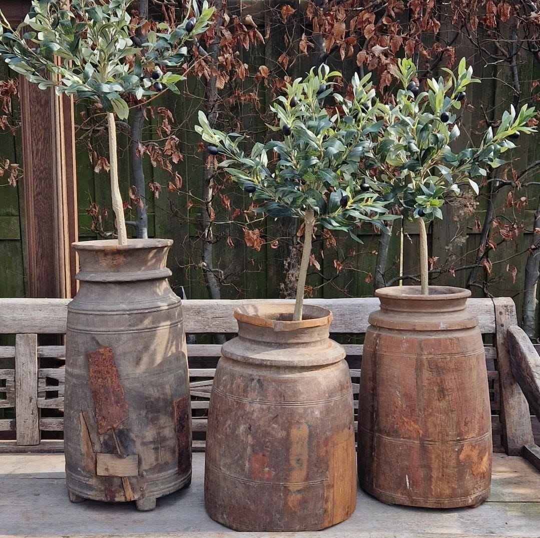 สีน้ำตาลชนบทธรรมชาติ