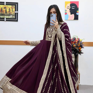 Tenue ethnique de travail en soie avec broderie de diamants Tennecy, tenue de fête indienne et pakistanaise avec manches complètes et Dupatta - Product Image 1