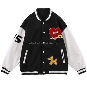 Streetwear d'hiver de veste en laine universitaire rouge pour hommes avec col montant et Letterman-K-VJ-175 en chenille brodée - Product Image 3