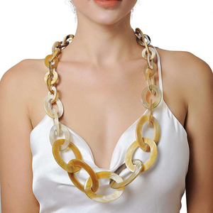 Collar de Cuerno de Búfalo de Alta Calidad, Ecológico, Moderno, Hecho a Mano, con Forma Natural, Artesanía Saniya - Product Image 6