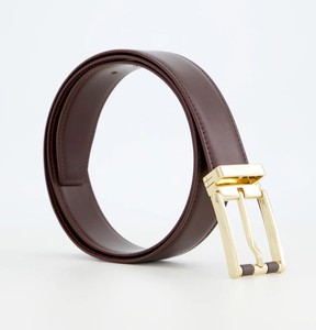 Vente en gros de ceintures personnalisées OEM ceintures de luxe de haute qualité pour hommes en cuir véritable avec boucle ardillon de bonne qualité logo personnalisé - Product Image 1