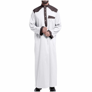 Precio al por mayor Hombres Islámico Estilo Thobe Manga larga O Cuello Musulmán Islámico Hombres Jubba Thobes Frente Dos bolsillos Diferentes colores - Product Image 2