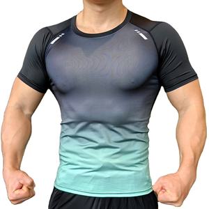 เสื้อยืดออกกำลังกายผู้ชายทรงสลิมฟิต สีตามสั่ง แห้งเร็ว สำหรับฟิตเนส ยิม ออกกำลังกาย ทรงเข้ารูป กระชับกล้ามเนื้อ - Product Image 1