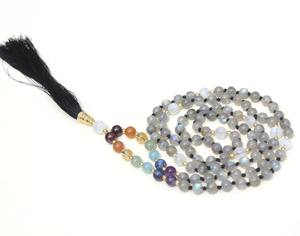 Cuentas de Oración de 7 Chakras, Estilo Bohemia, Labradorita, 108 Nudos, Mala Hecha a Mano por Artista Indio, Collares con Certificado de Terceros - Product Image 5