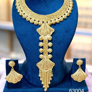 Collar Largo Chapado en Oro para Novia con Colgante de Doble Abanico y Pendientes a Juego, Joyería Premium al por Mayor, Modelo 63004 - Product Image 1