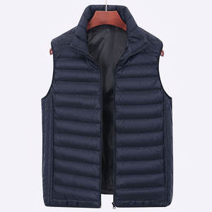 Chaleco Acolchado para Hombre, Cálido y Ligero, sin Mangas, para Viajes, Senderismo y Uso en Capas en Invierno - Product Image 1