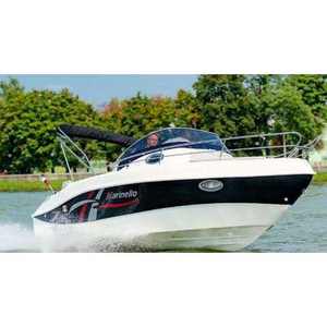 Yate a Motor Marinello Cabin Cruisers 650, 6.5x2.5m, Modelo 2025 Nuevo - Product Image 2
