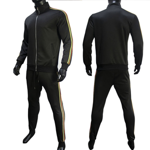 Conjuntos de ropa deportiva de dos piezas para hombre, venta al por mayor, chándal transpirable para correr, logotipo personalizable, diseño unisex de moda, respetuoso con el medio ambiente - Product Image 6