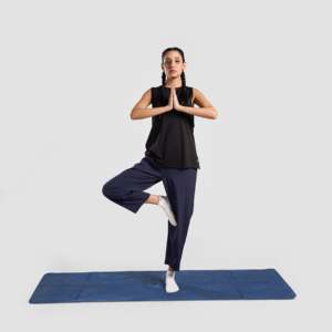 Zen Tank - Haut de yoga noir - Product Image 4
